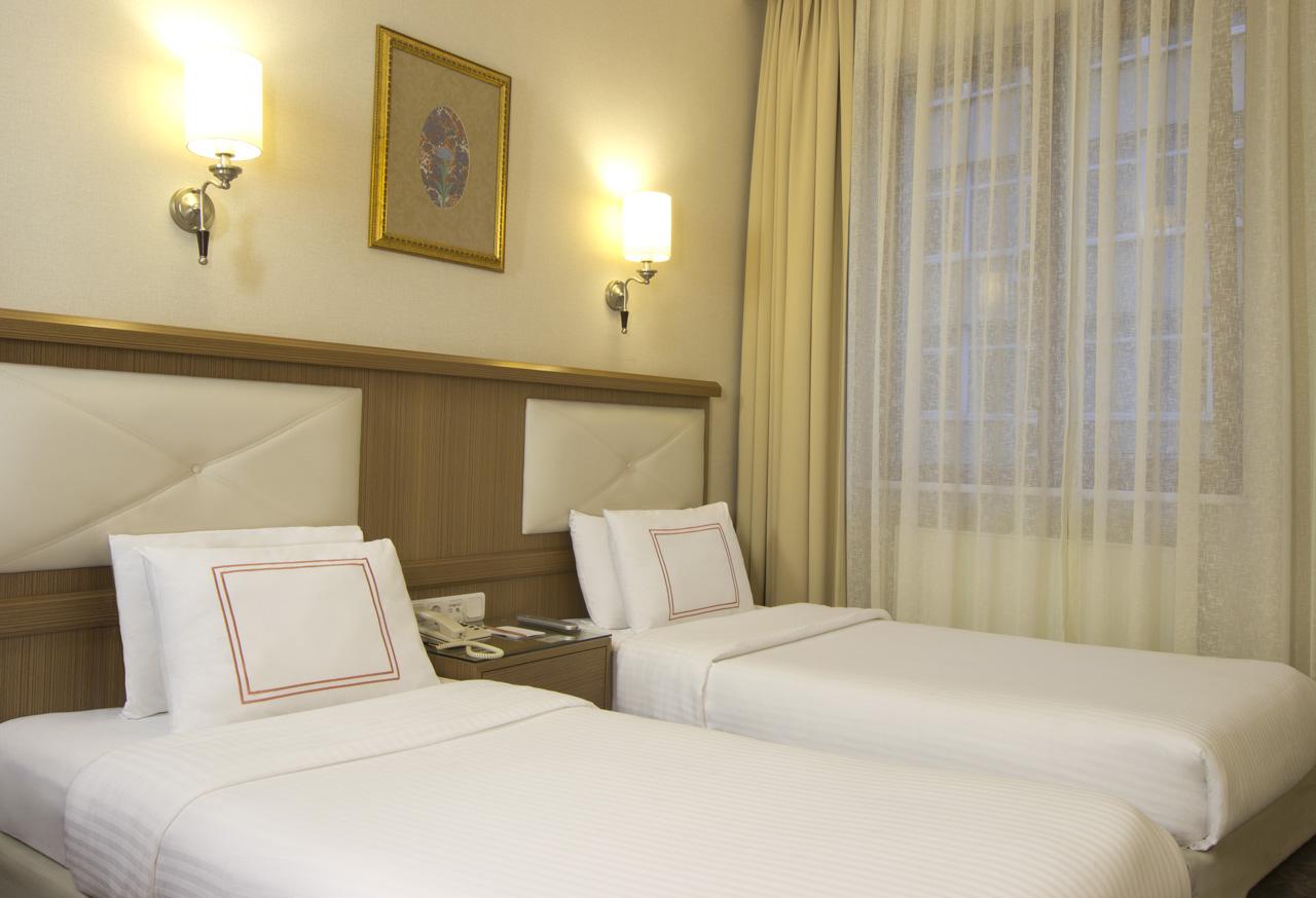 Ilkay Hotel イスタンブール エクステリア 写真