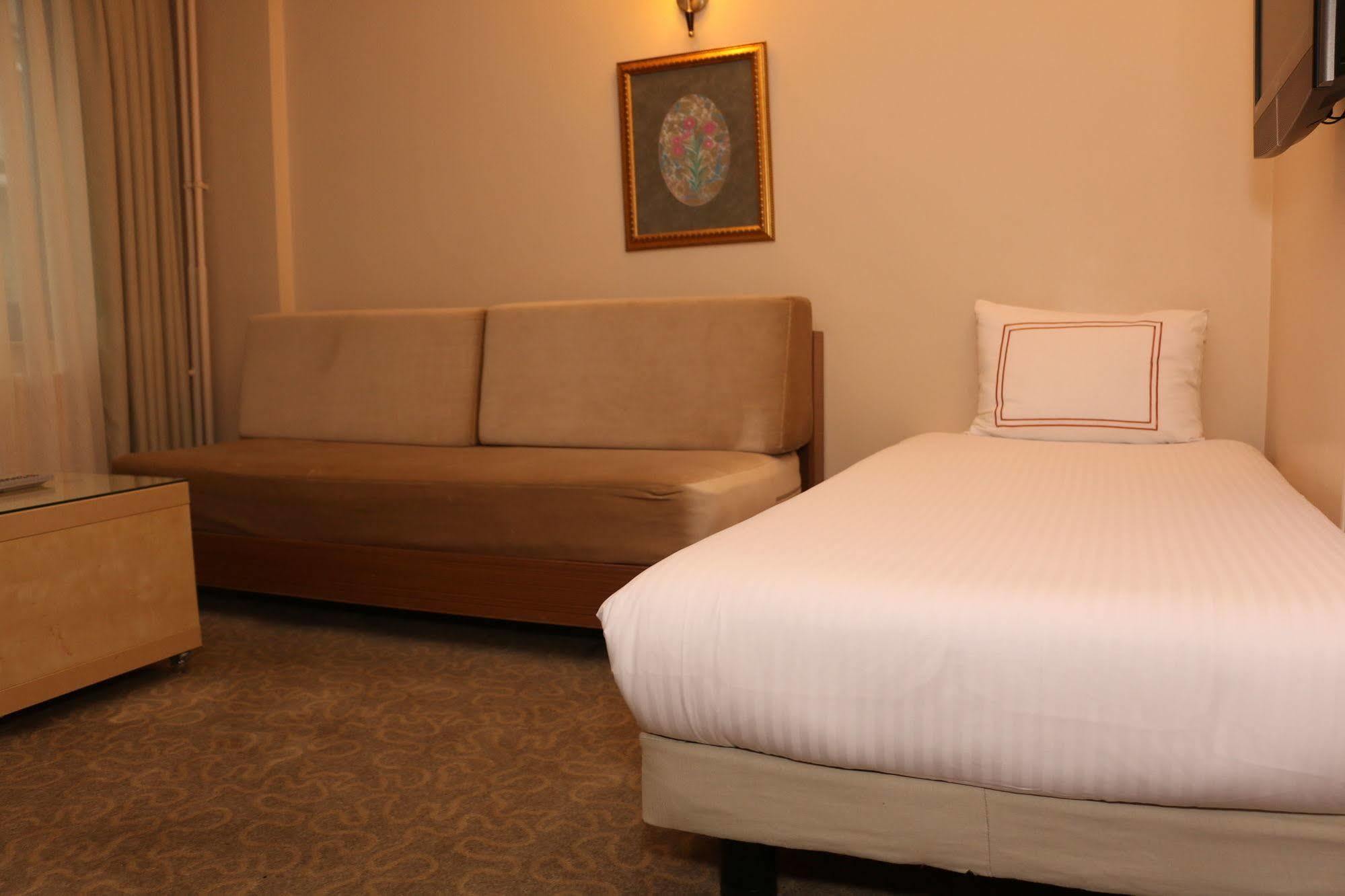 Ilkay Hotel イスタンブール エクステリア 写真
